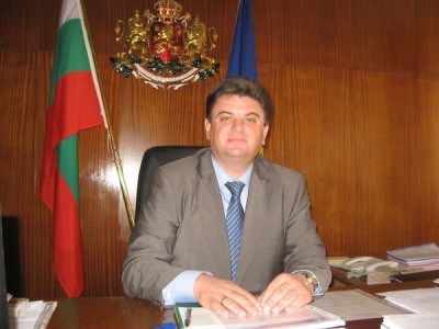 Иво Петров